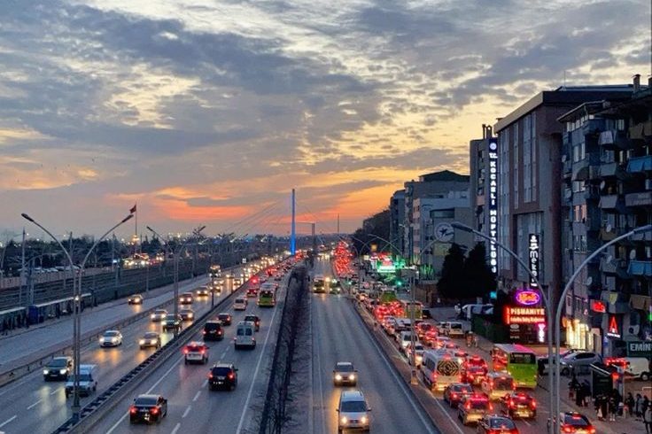 Kocaeli Üniversitesi Öğrencileri İçin İzmit Konaklama ve Ulaşım Rehberi Kocaeli Üniversitesi Öğrencileri İçin İzmit Konaklama ve Ulaşım Rehberi
